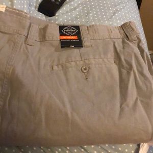 Men’s St. John’s Bay shorts